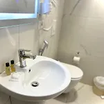 ホテル Square 3*
