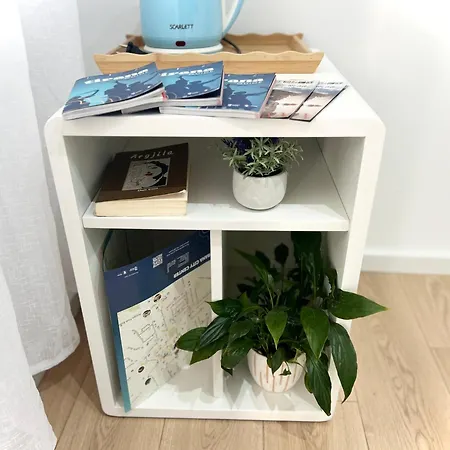 Square 3* تيرانا