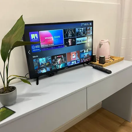 Square فندق تيرانا