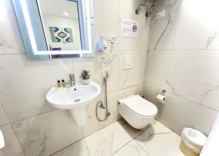 Square Hotell Tirana