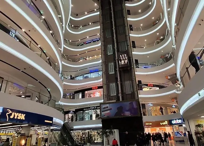 Hotell Square Tirana